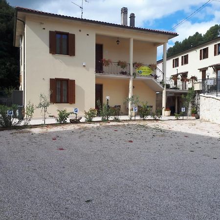 La Casa Dei Nonni Otel Torre Orsina Dış mekan fotoğraf