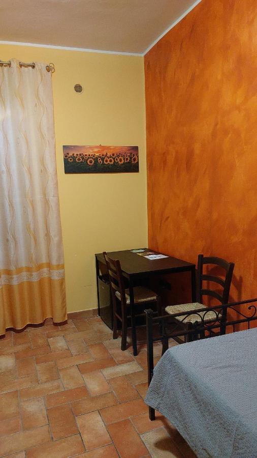 La Casa Dei Nonni Otel Torre Orsina Dış mekan fotoğraf